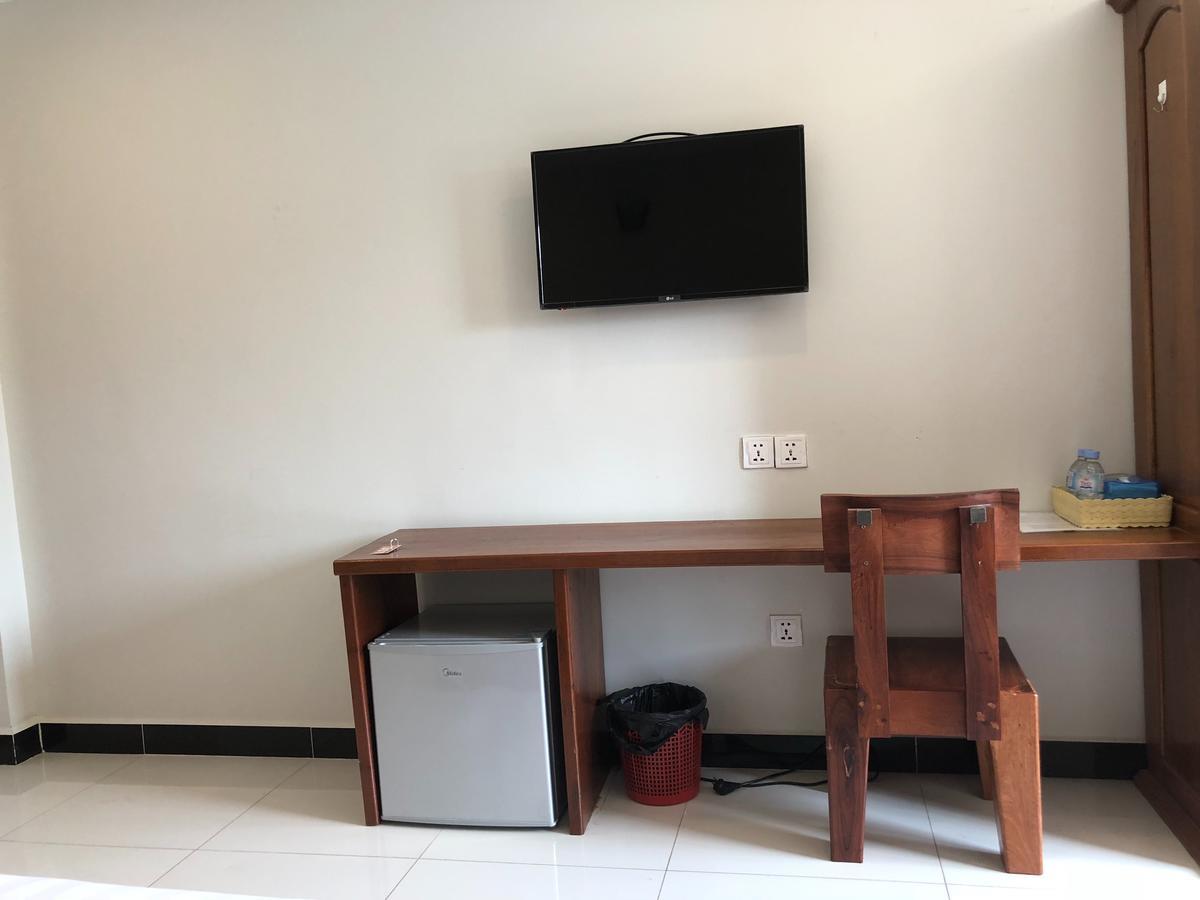 Regal Home Guesthouse Пном Пен Екстериор снимка