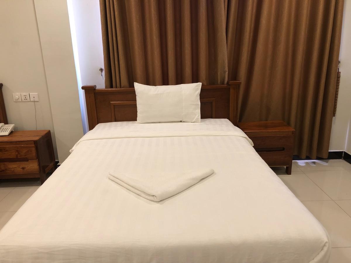 Regal Home Guesthouse Пном Пен Екстериор снимка