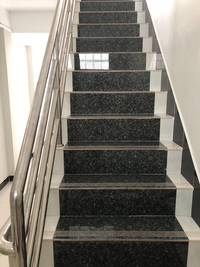 Regal Home Guesthouse Пном Пен Екстериор снимка